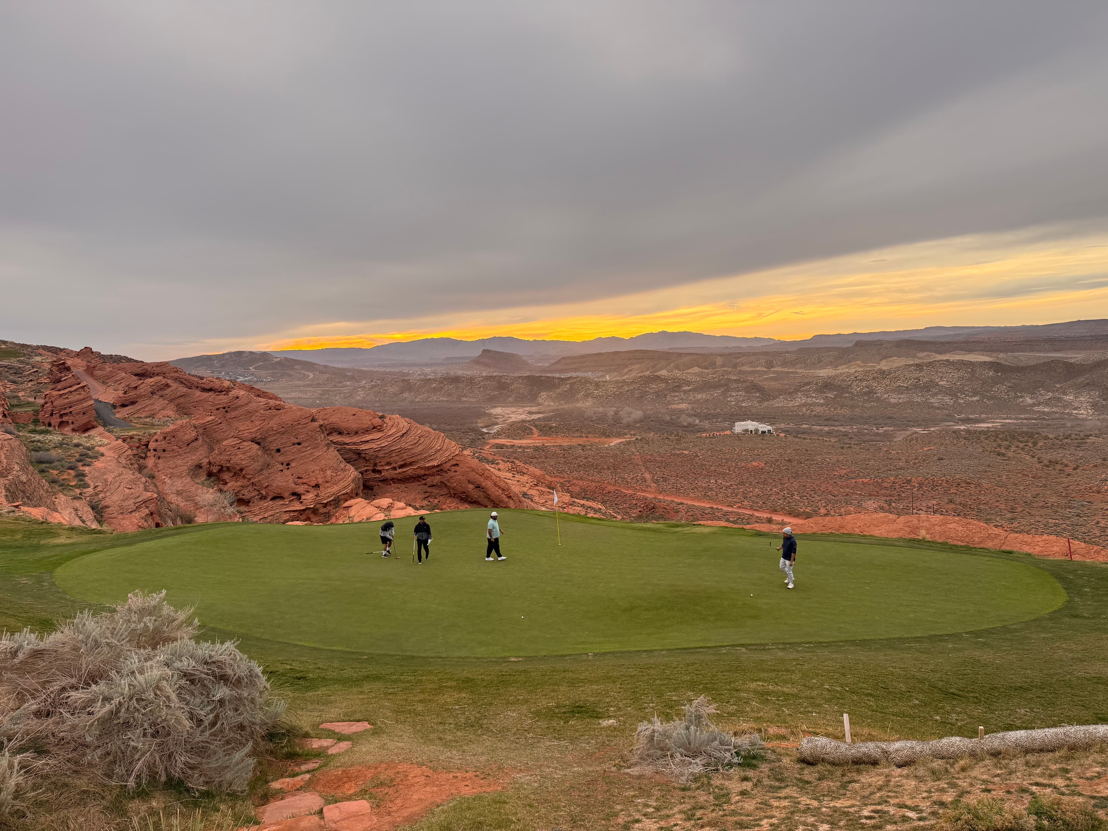 Shades of Brown Golf